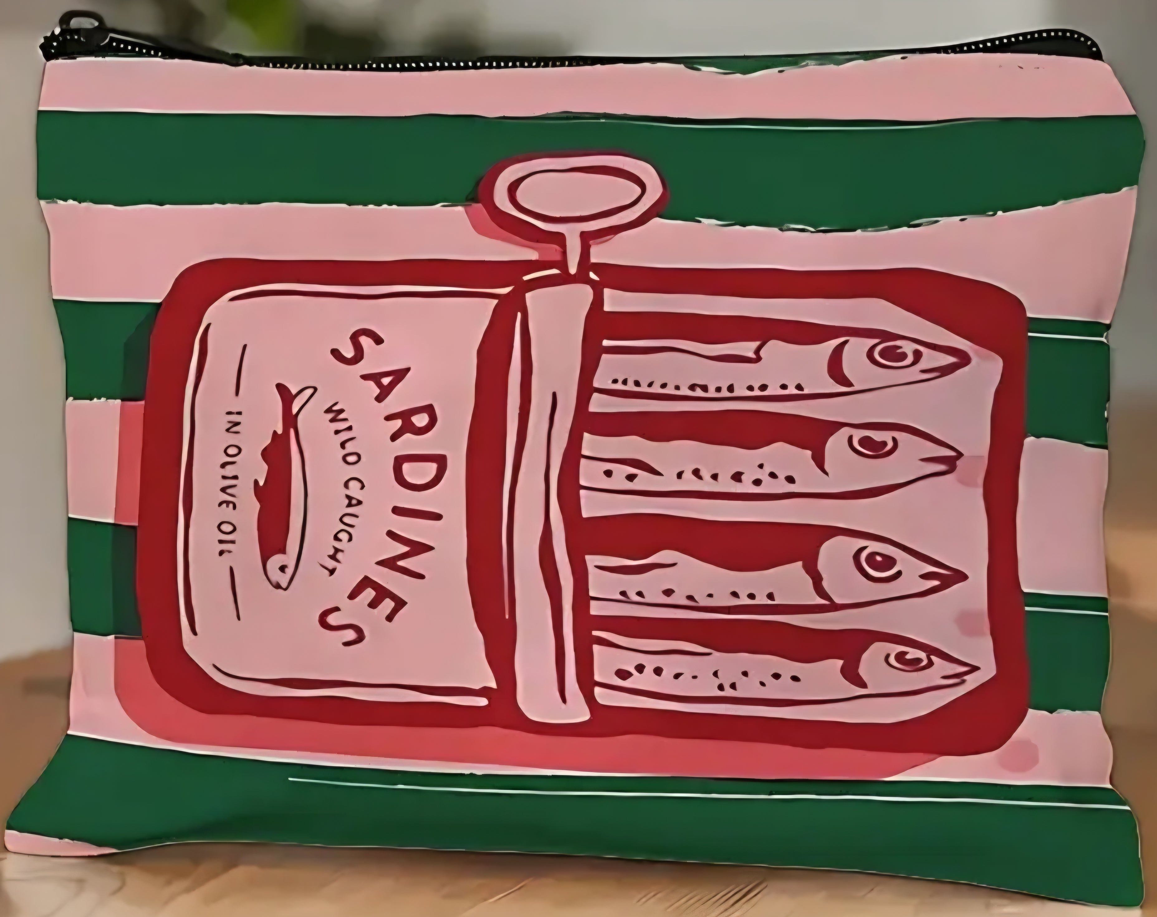 Make-up tas sardines