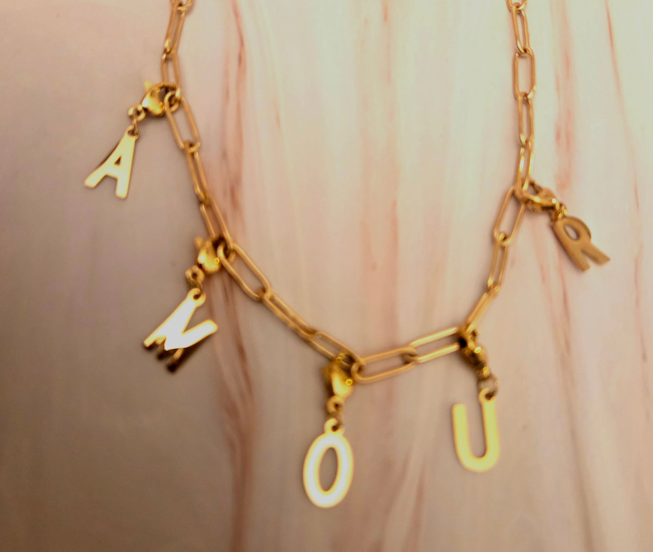 Ketting met losse bedels  - amour - goud- Stainlesssteel